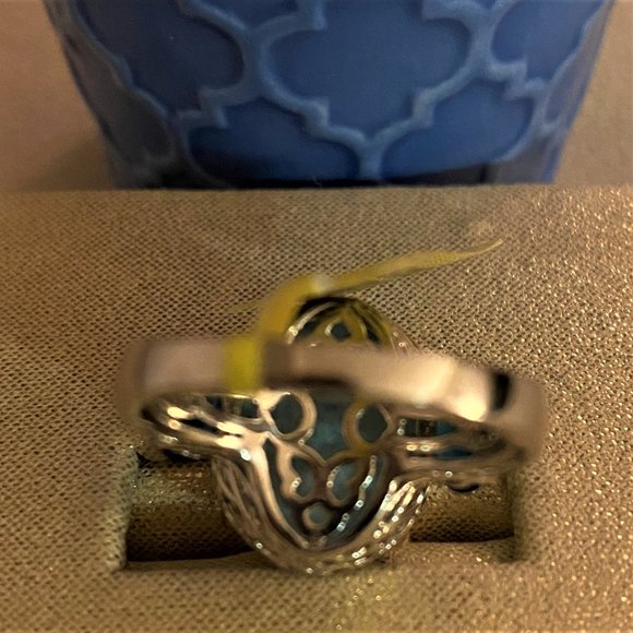 Larimar, Malgache Neon Apatite Ring